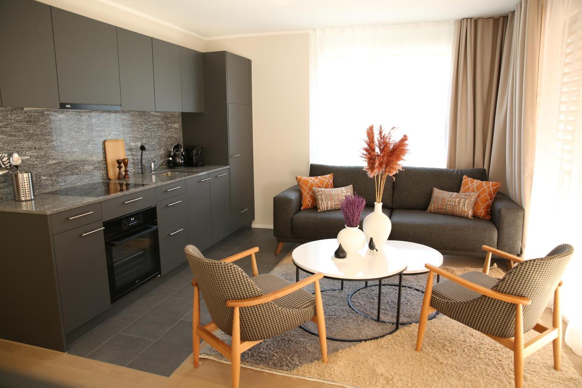 Lamira - Serviced Apartments Zúrich Exterior foto